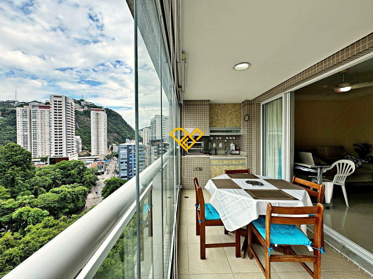 Apartamento à venda no José Menino: Varanda