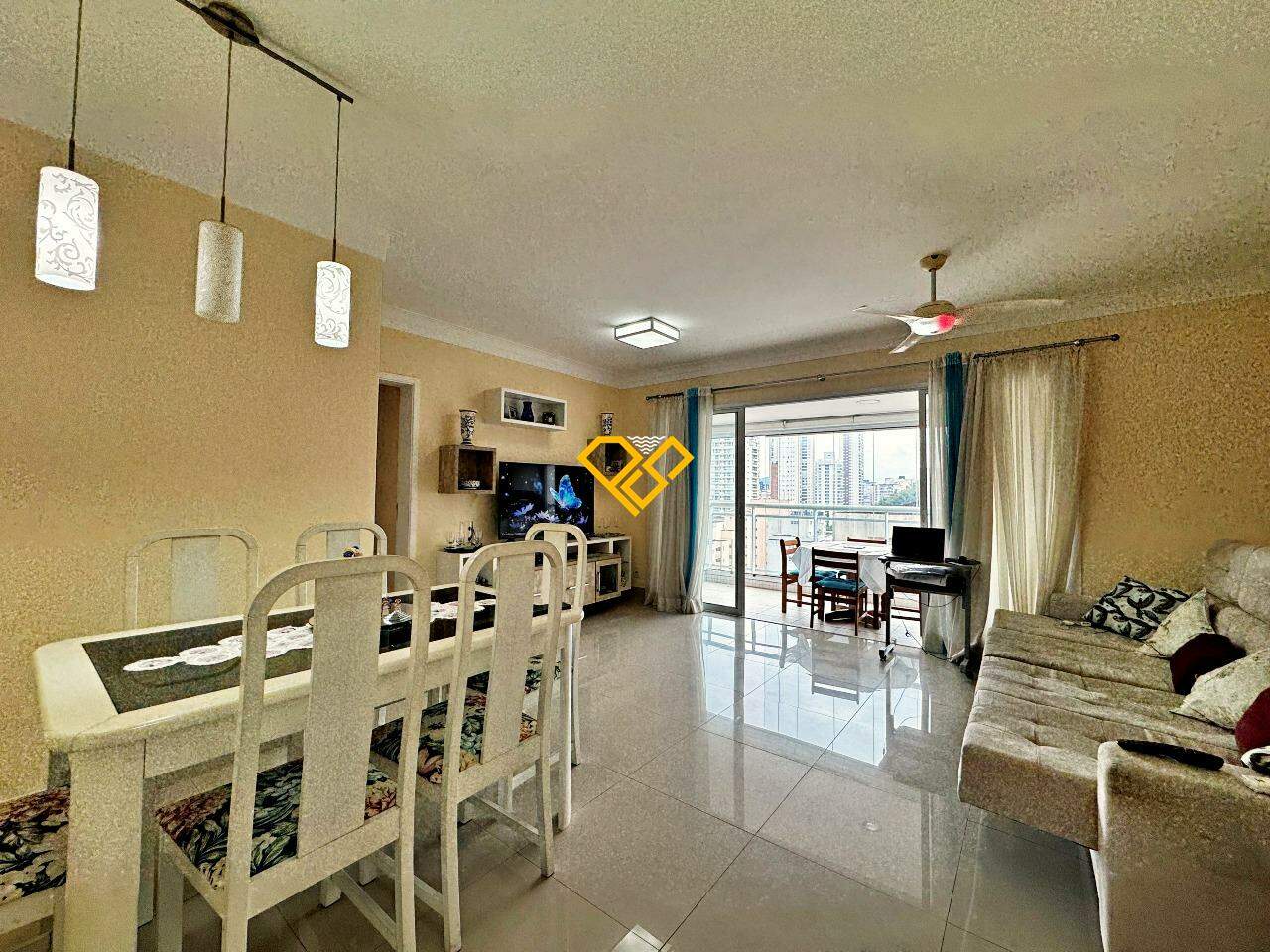 Apartamento à venda no José Menino: Sala