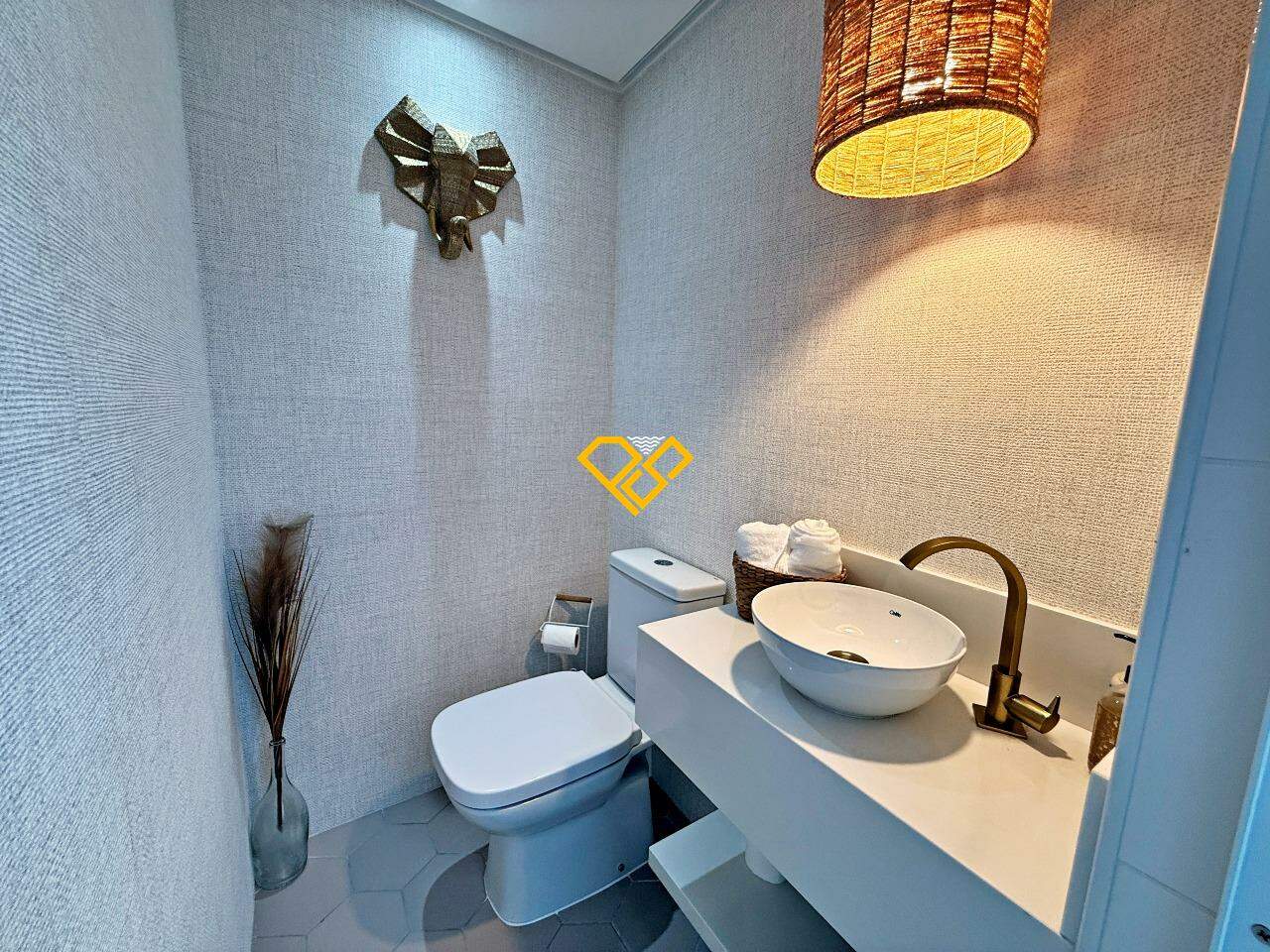 Sobreposta Baixa à venda no Marapé: Lavabo