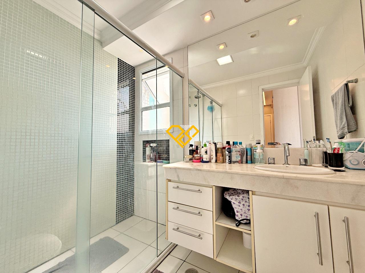 Apartamento à venda no Ponta da Praia: Wc suíte 1