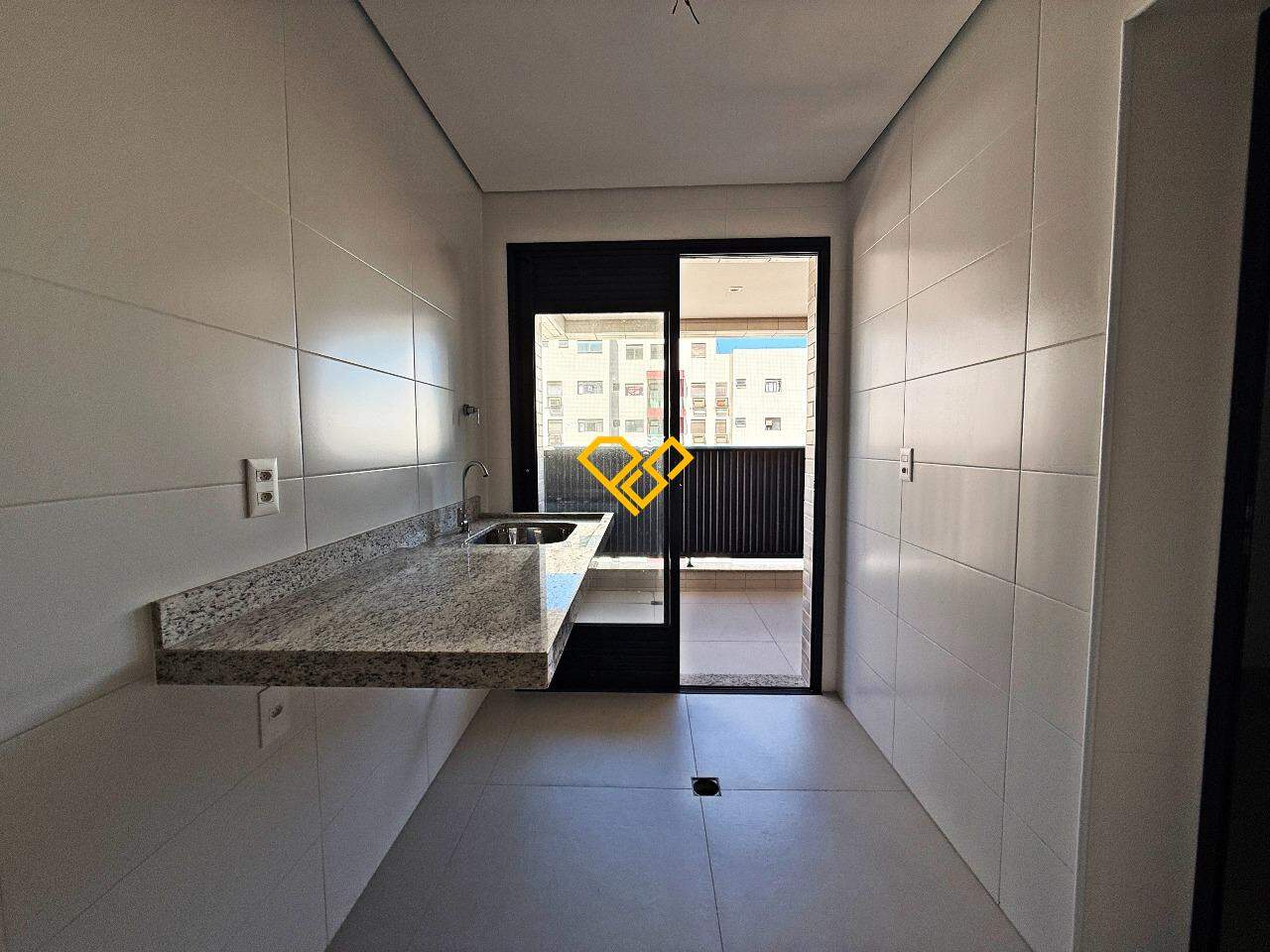 Apartamento à venda no Pompéia: área de serviço