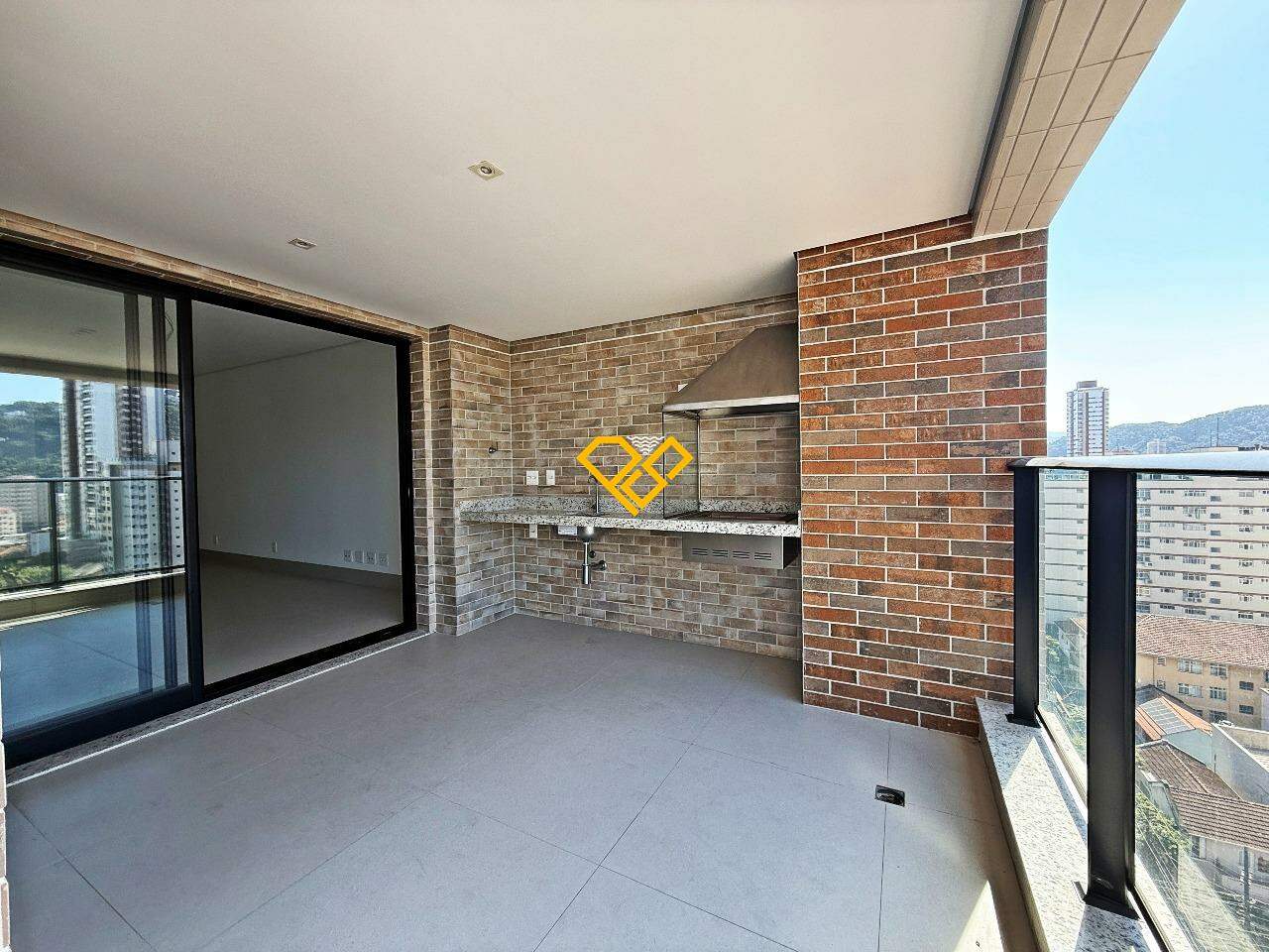 Apartamento à venda no Pompéia: varanda