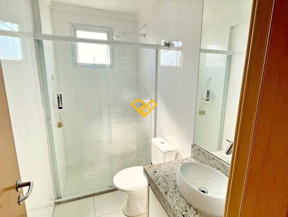 Apartamento para aluguel no Campo Grande: Wc suíte 1