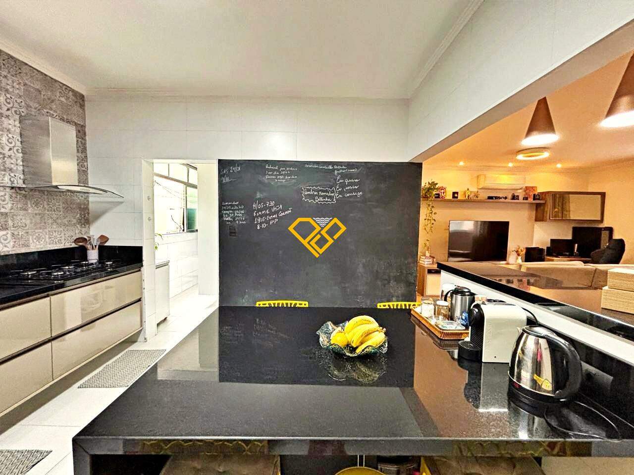 Apartamento à venda no Ponta da Praia: Cozinha