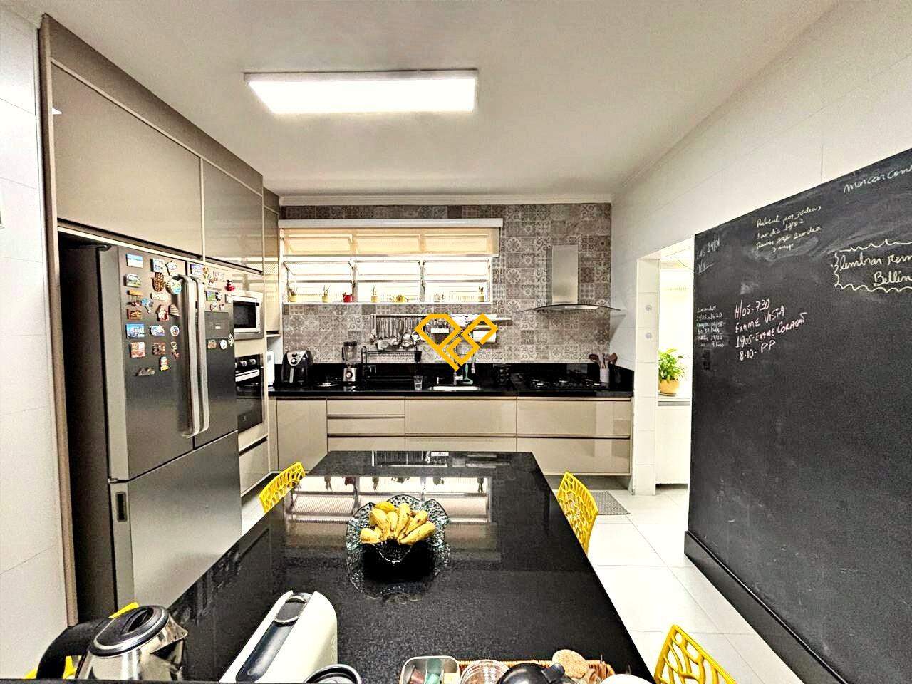 Apartamento à venda no Ponta da Praia: Cozinha