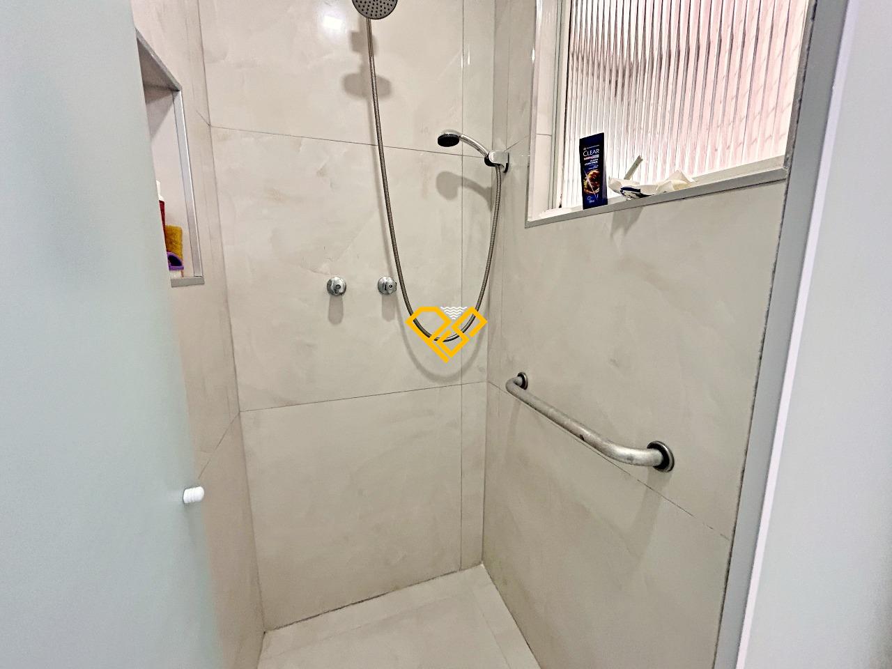 Apartamento à venda no Campo Grande: Wc suíte