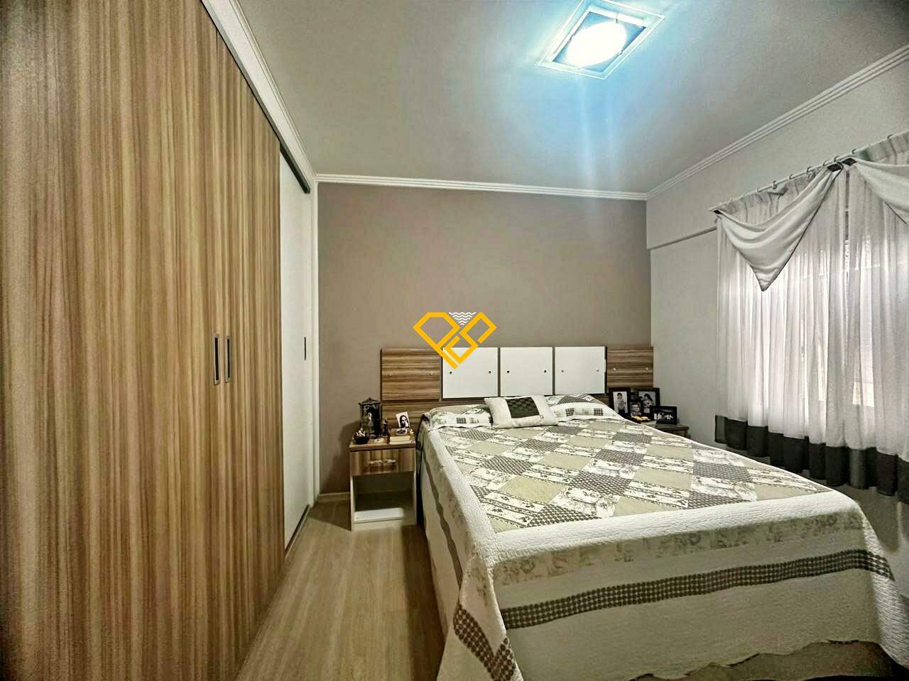 Apartamento à venda no Gonzaga: Dormitório 1 - suíte