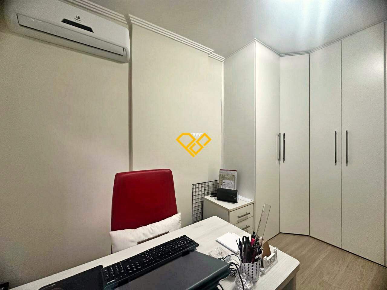 Apartamento à venda no Gonzaga: Dormitório 3