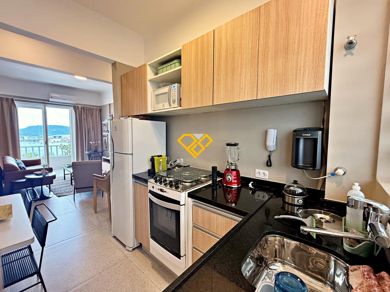 Apartamento à venda no Ponta da Praia: Cozinha