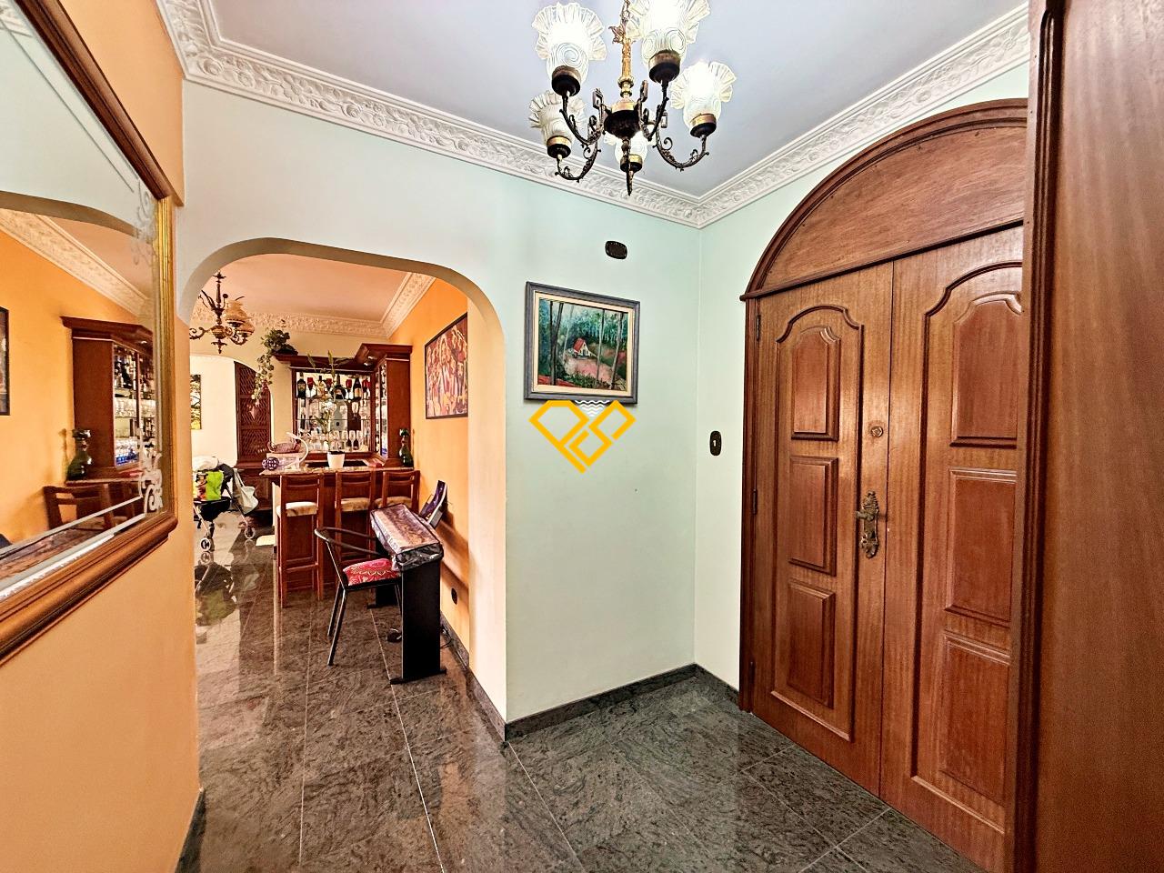 Apartamento à venda no Aparecida: Hall de entrada
