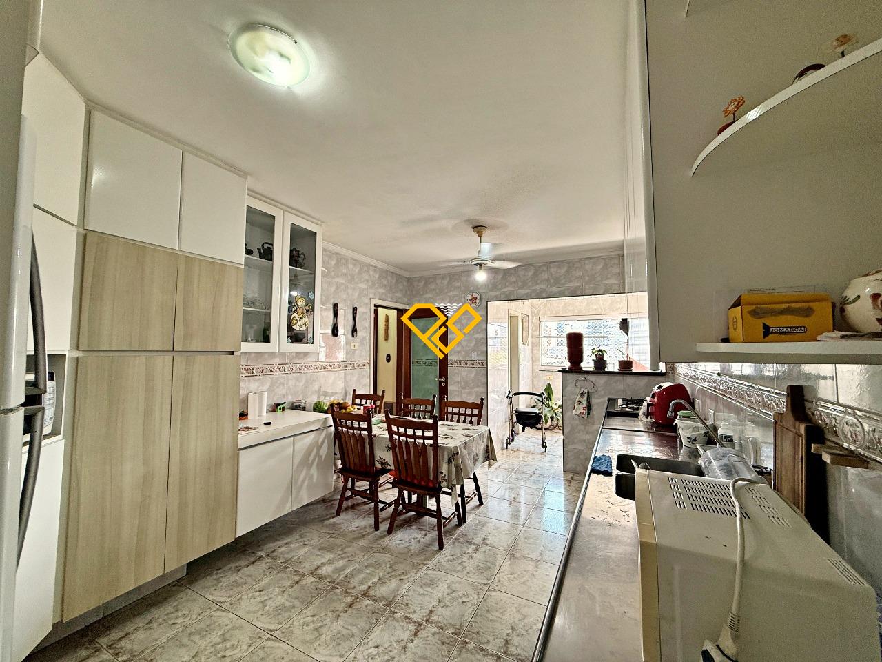 Apartamento à venda no Aparecida: Cozinha