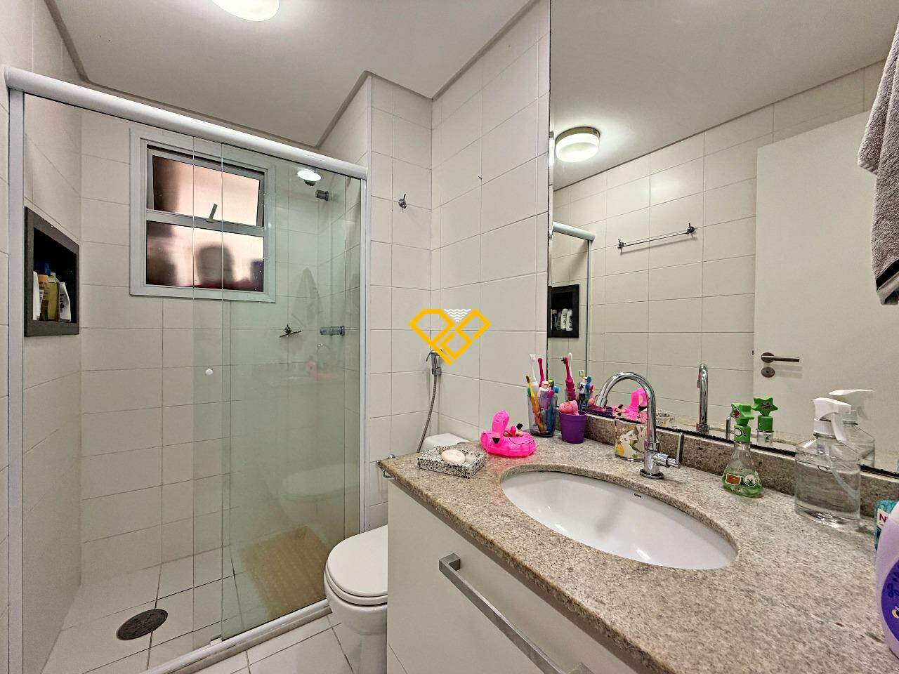 Apartamento à venda no José Menino: Wc social