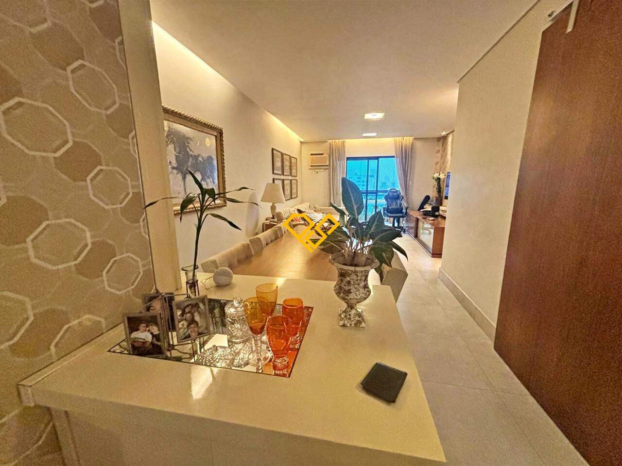 Apartamento à venda no Embaré: Sala