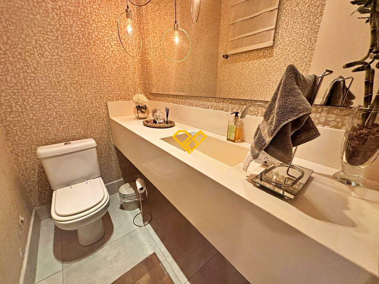 Apartamento à venda no Embaré: Lavabo