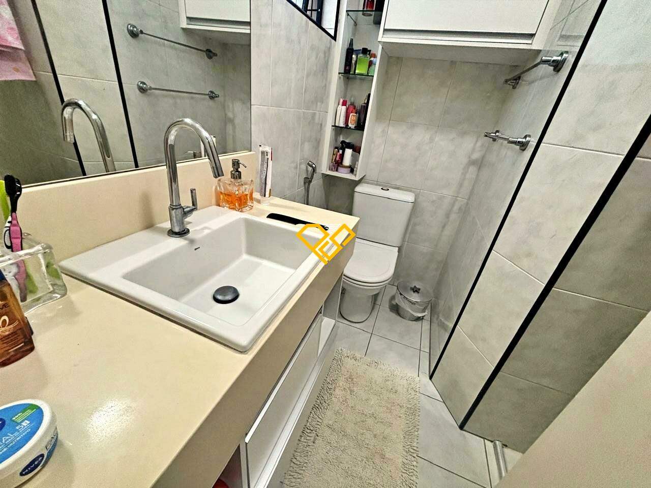 Apartamento à venda no Embaré: Wc suíte 2