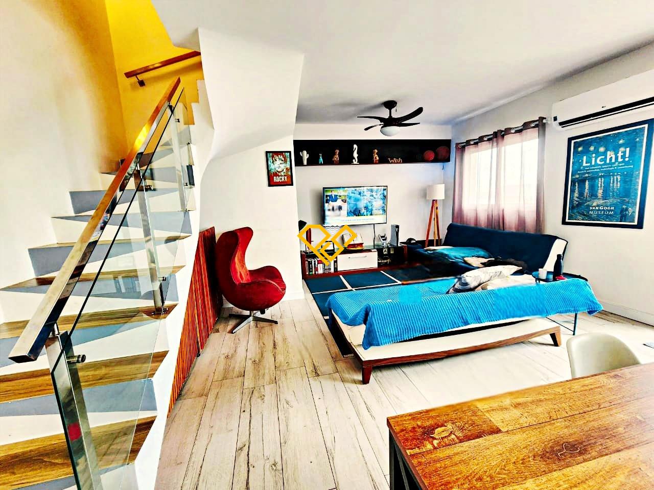 Apartamento Duplex à venda no José Menino: Sala