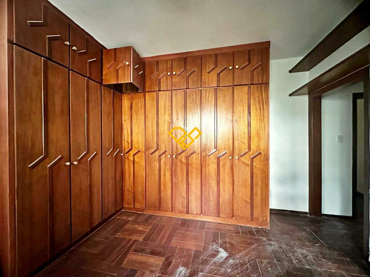Apartamento à venda no Gonzaga: Suíte 1