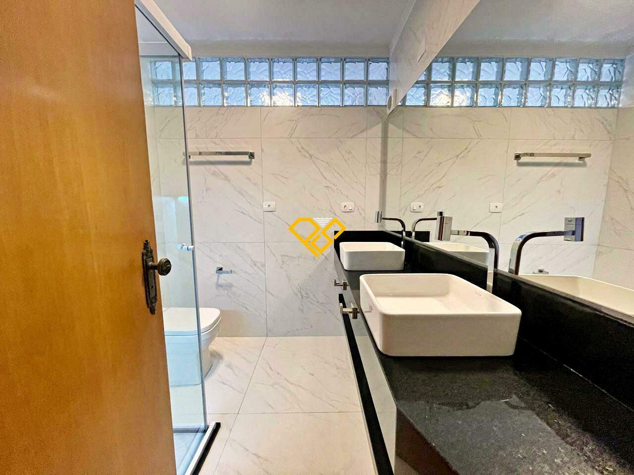 Apartamento à venda no Gonzaga: Wc suíte 2