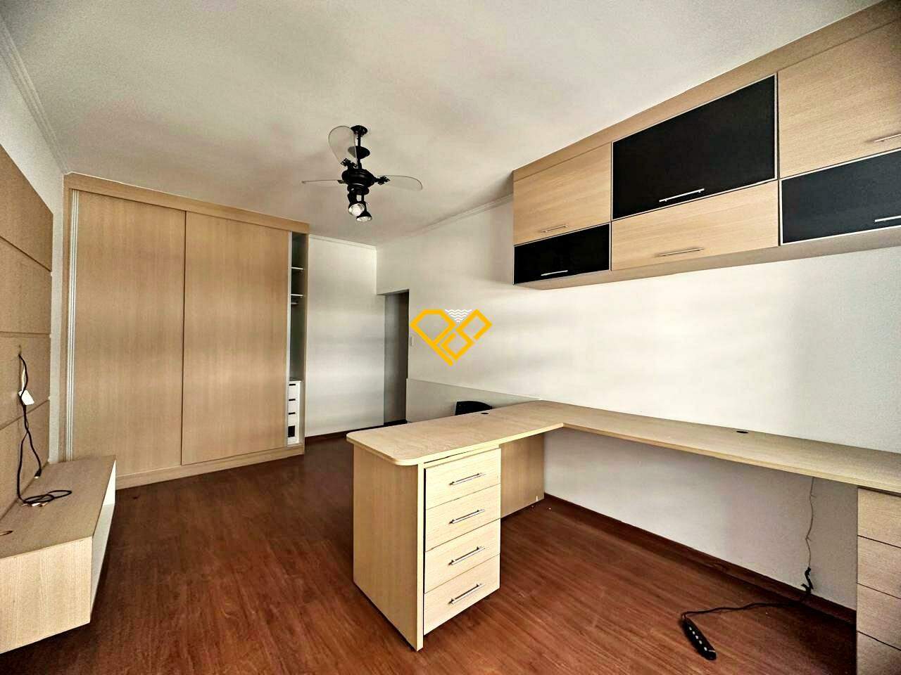 Apartamento à venda no Gonzaga: Suíte 3