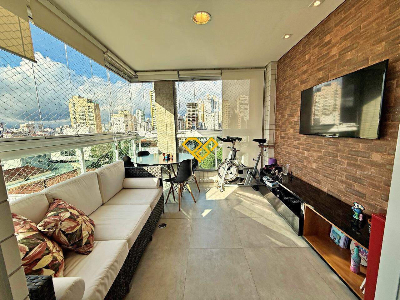 Apartamento à venda no Pompéia: Varanda