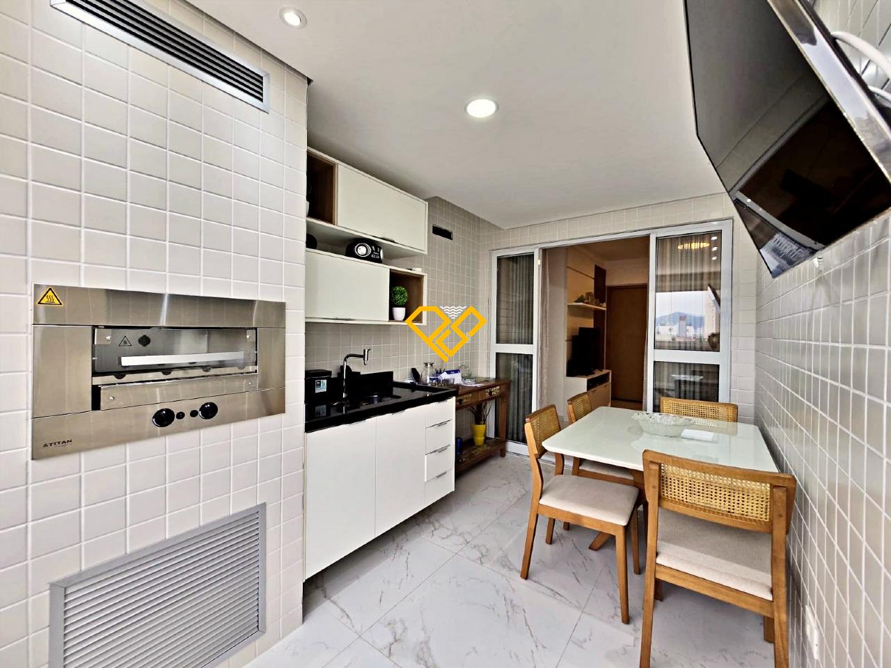 Apartamento à venda no Boqueirão: Varanda com churrasqueira