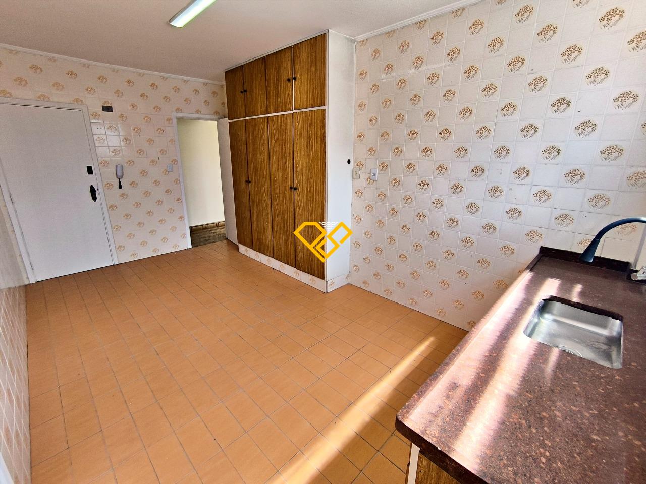 Apartamento para aluguel no Ponta da Praia: Cozinha