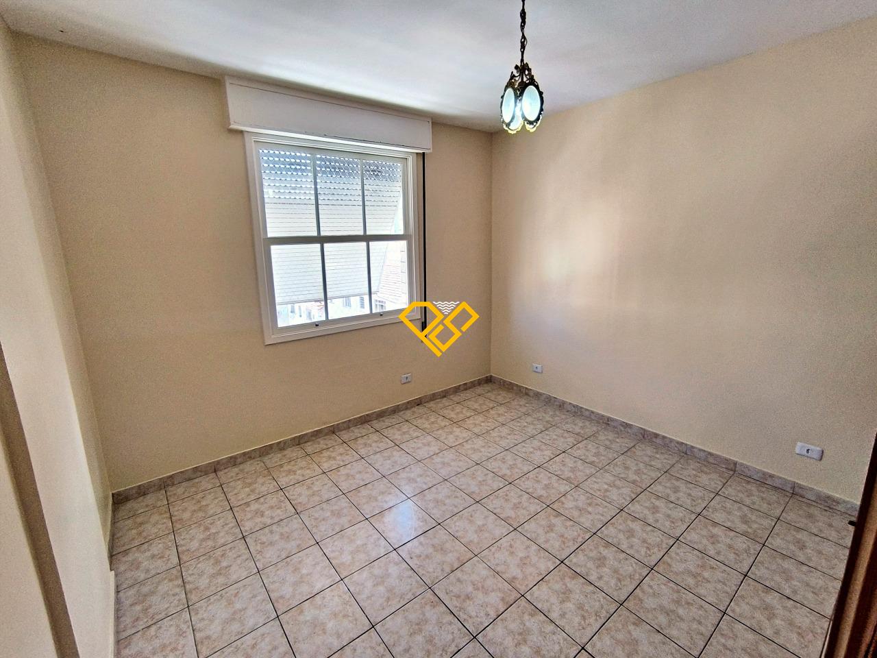 Apartamento para aluguel no Ponta da Praia: Dormitório 1 - suíte