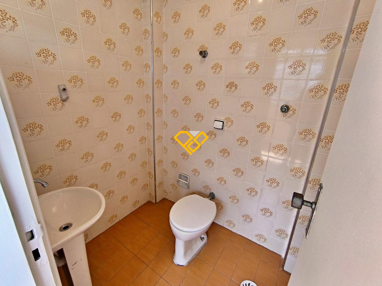 Apartamento para aluguel no Ponta da Praia: Wc de serviço