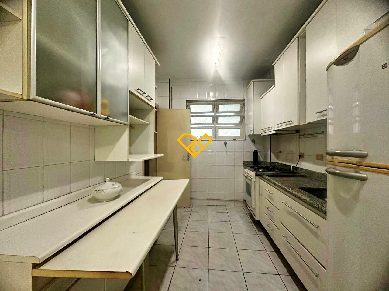 Apartamento à venda no Gonzaga: Cozinha