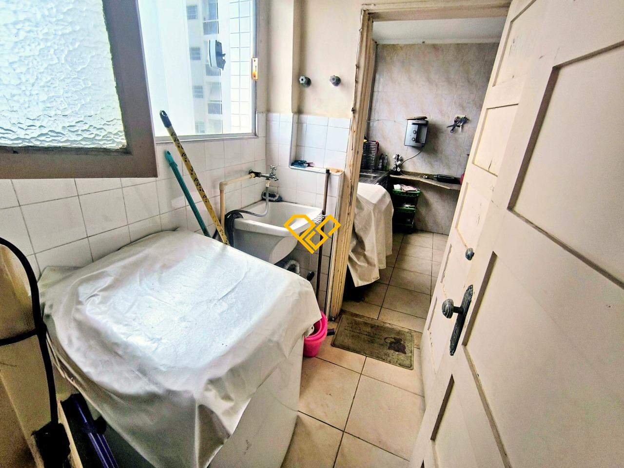 Apartamento à venda no Gonzaga: Área de serviço
