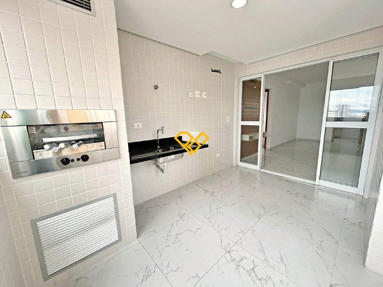 Apartamento à venda no Boqueirão: Varanda com churrasqueira