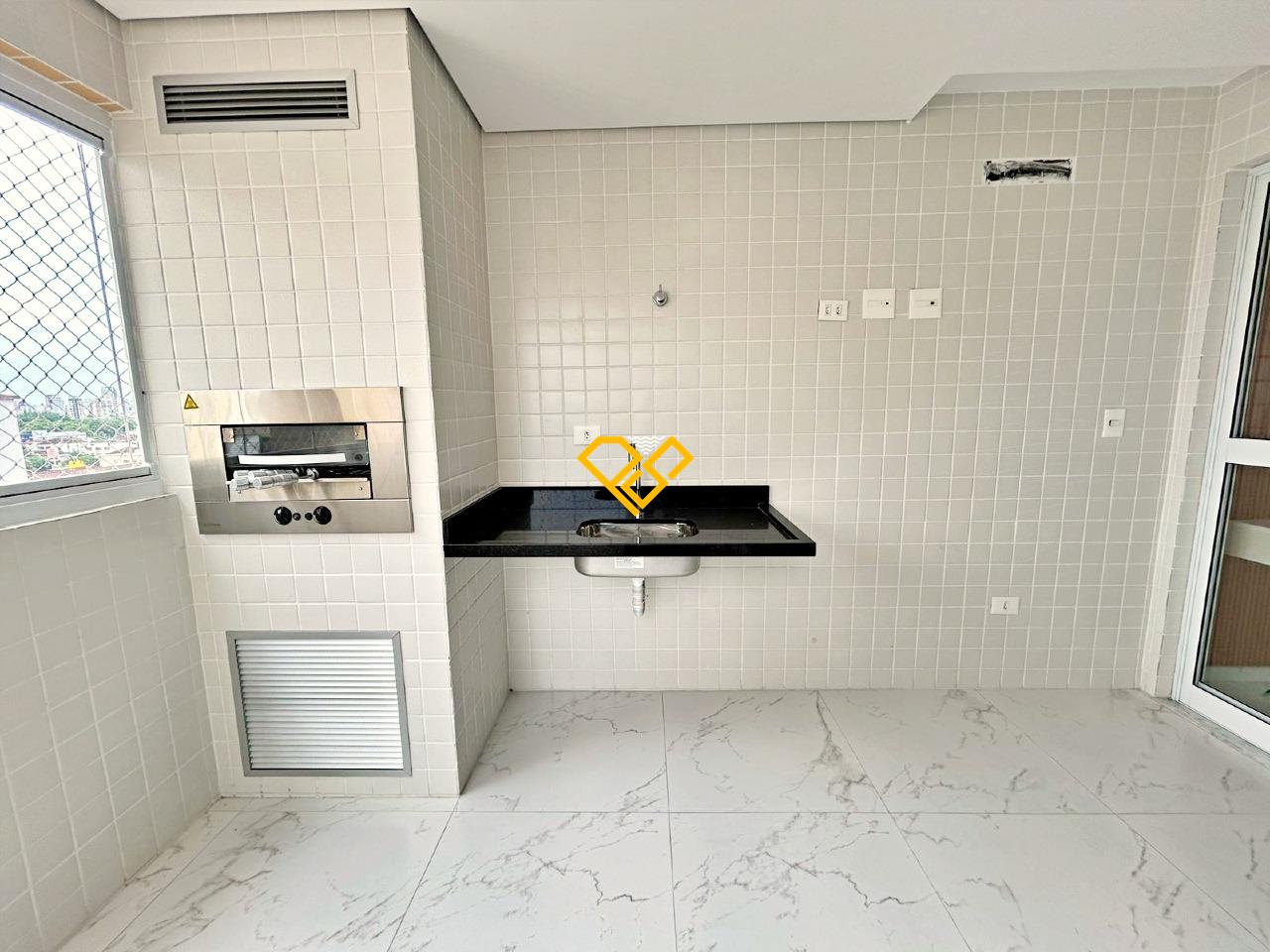 Apartamento à venda no Boqueirão: Varanda com churrasqueira
