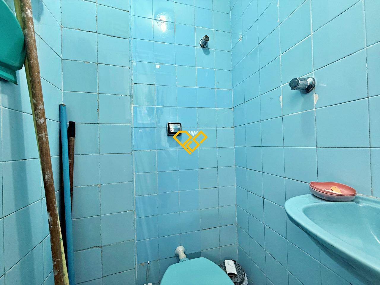 Apartamento à venda no Aparecida: Wc de serviço