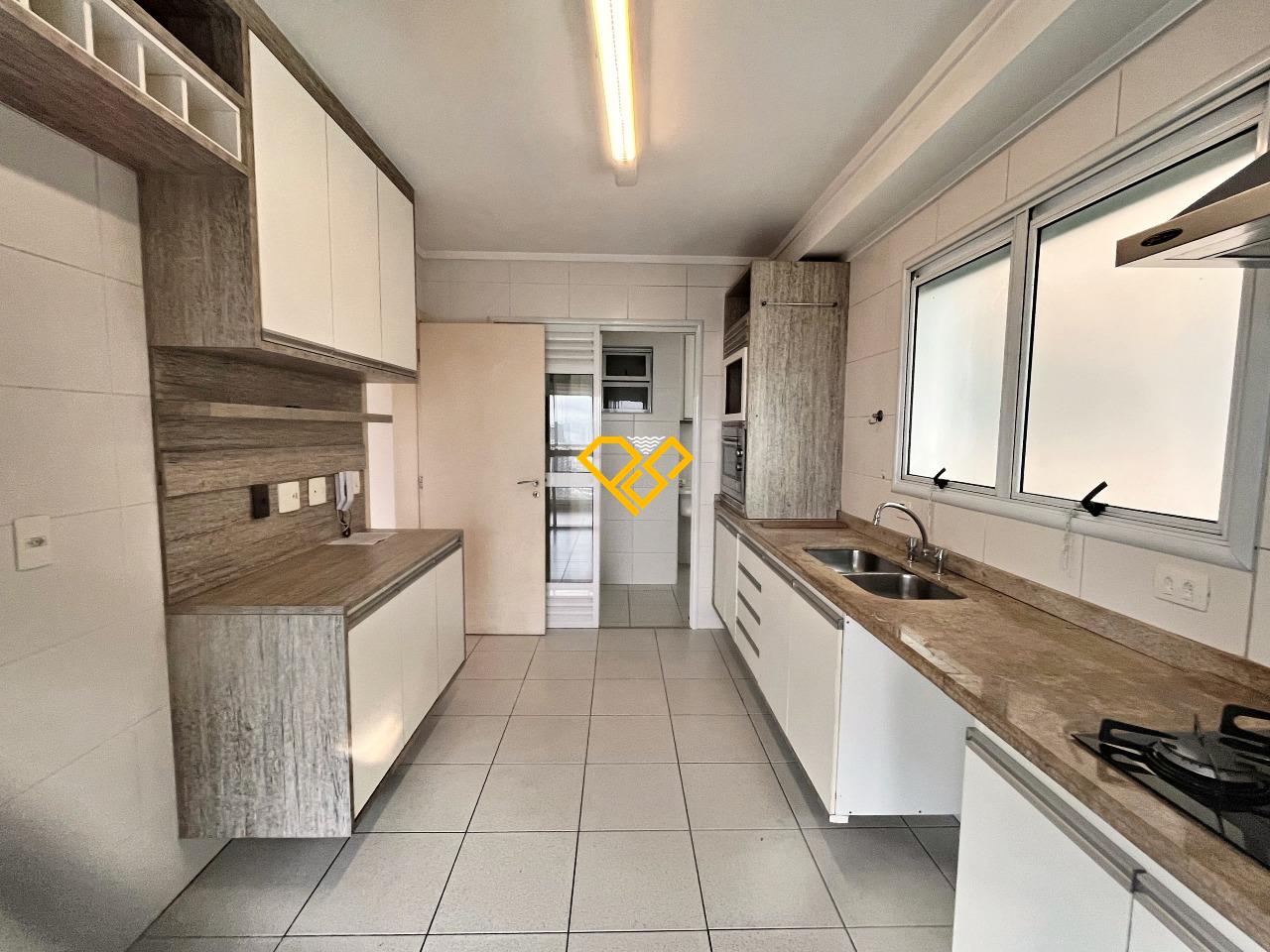 Apartamento para aluguel no Gonzaga: Cozinha