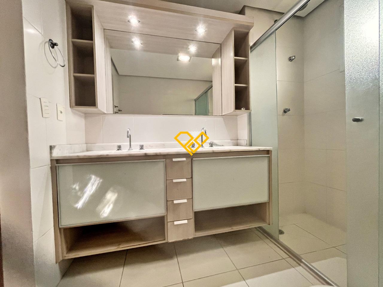 Apartamento para aluguel no Gonzaga: Wc suíte 1 - master