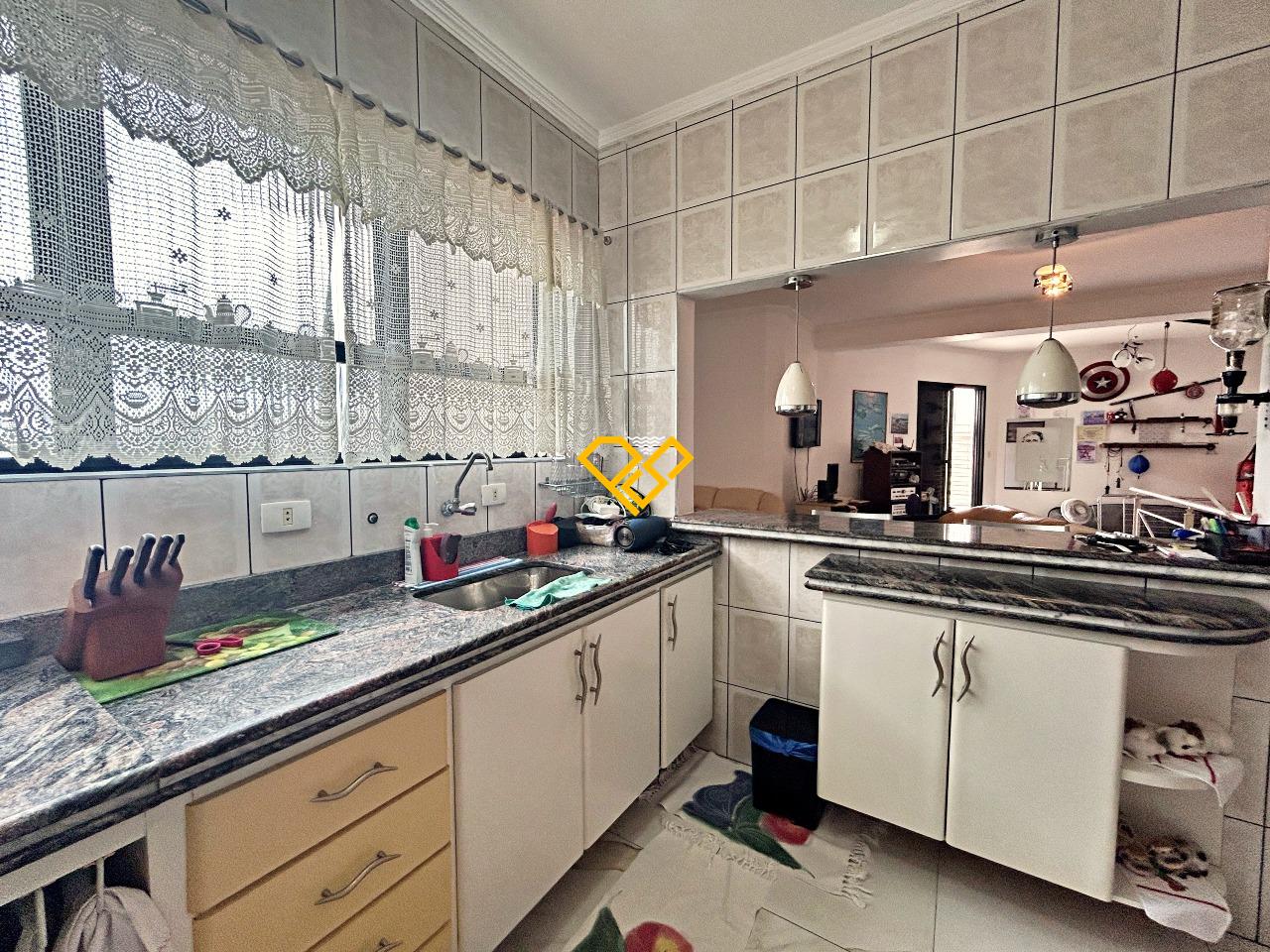 Cobertura à venda no Embaré: Cozinha