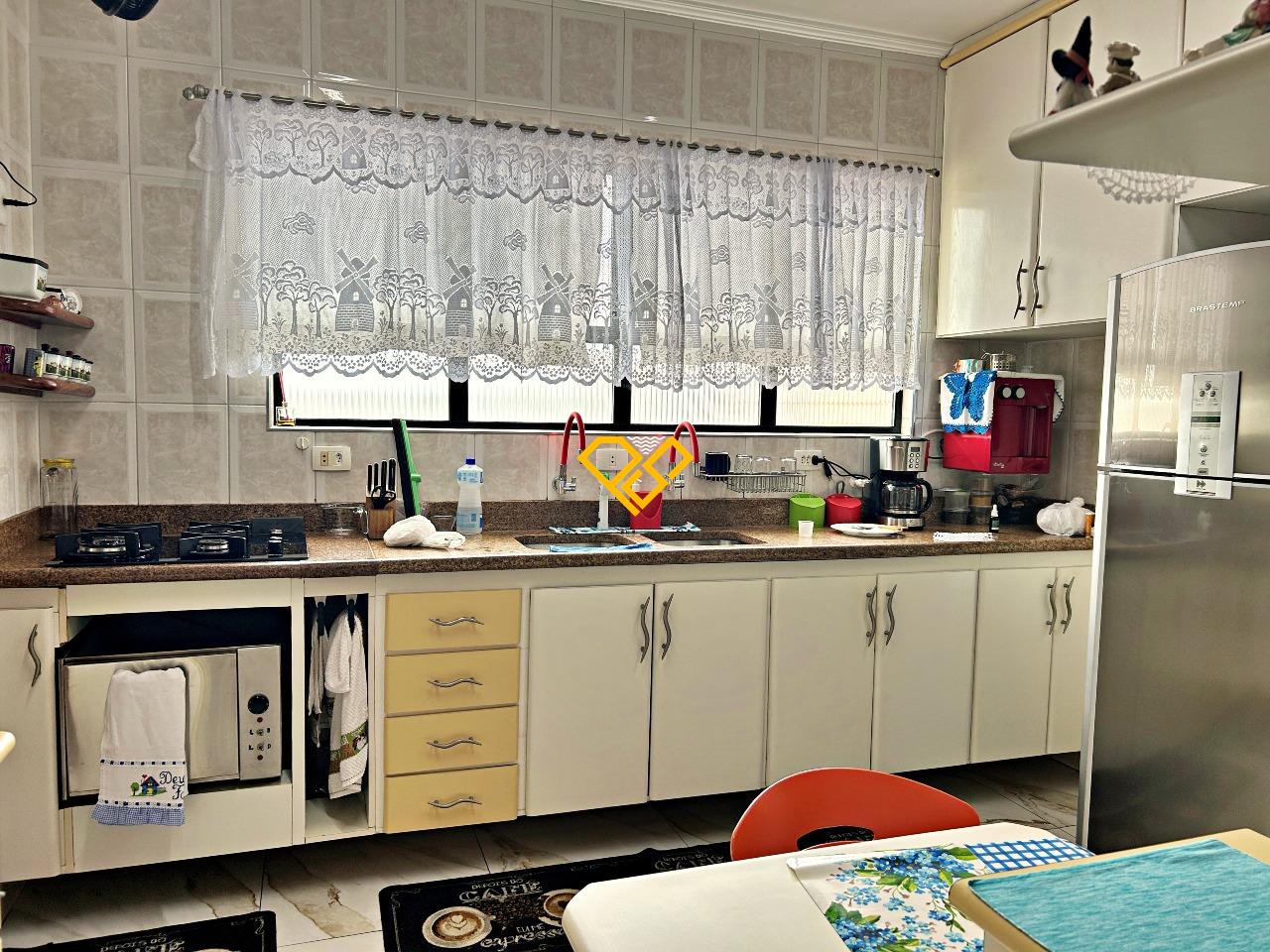 Cobertura à venda no Embaré: Cozinha