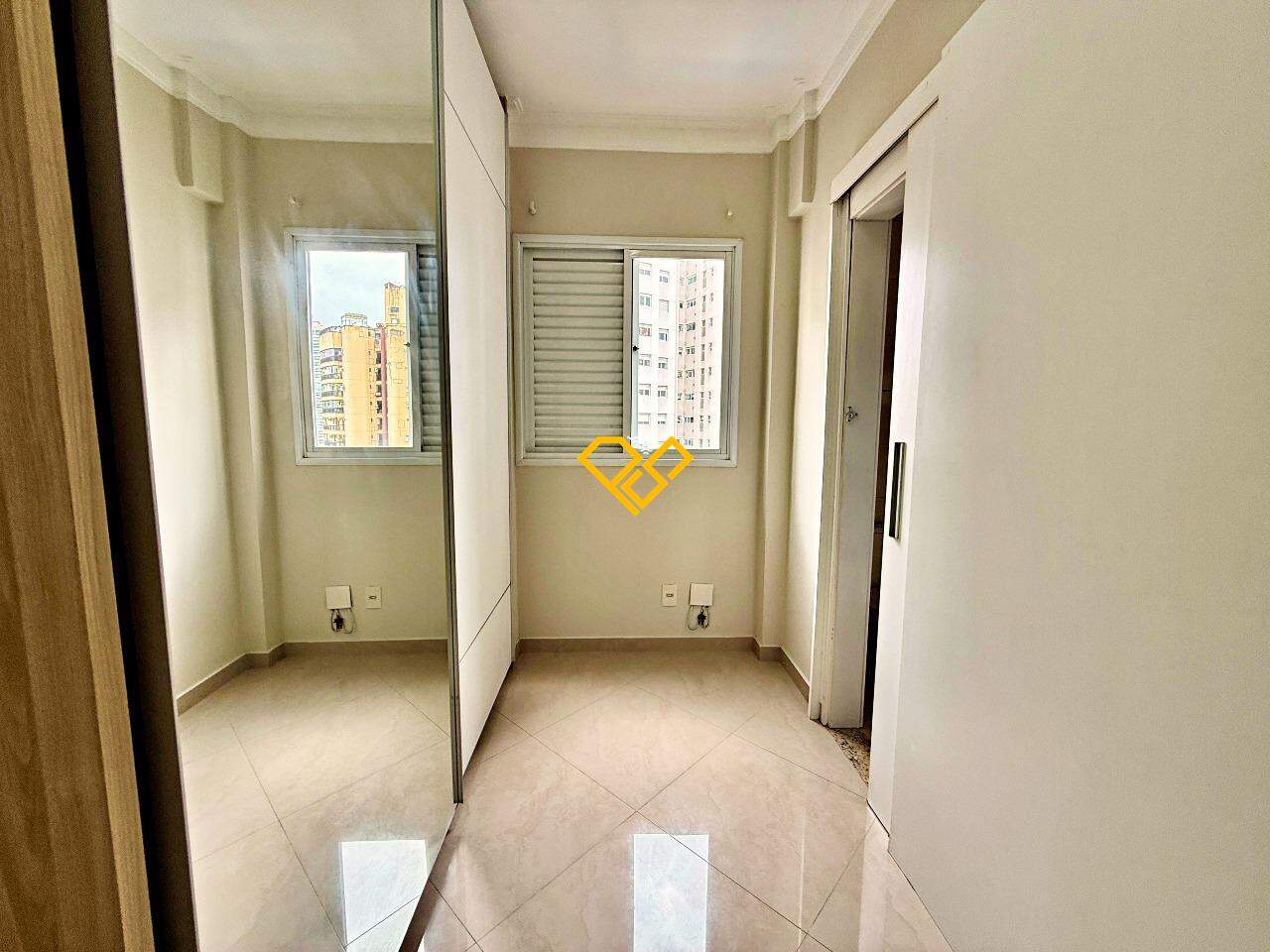 Cobertura à venda no Ponta da Praia: Suíte 2