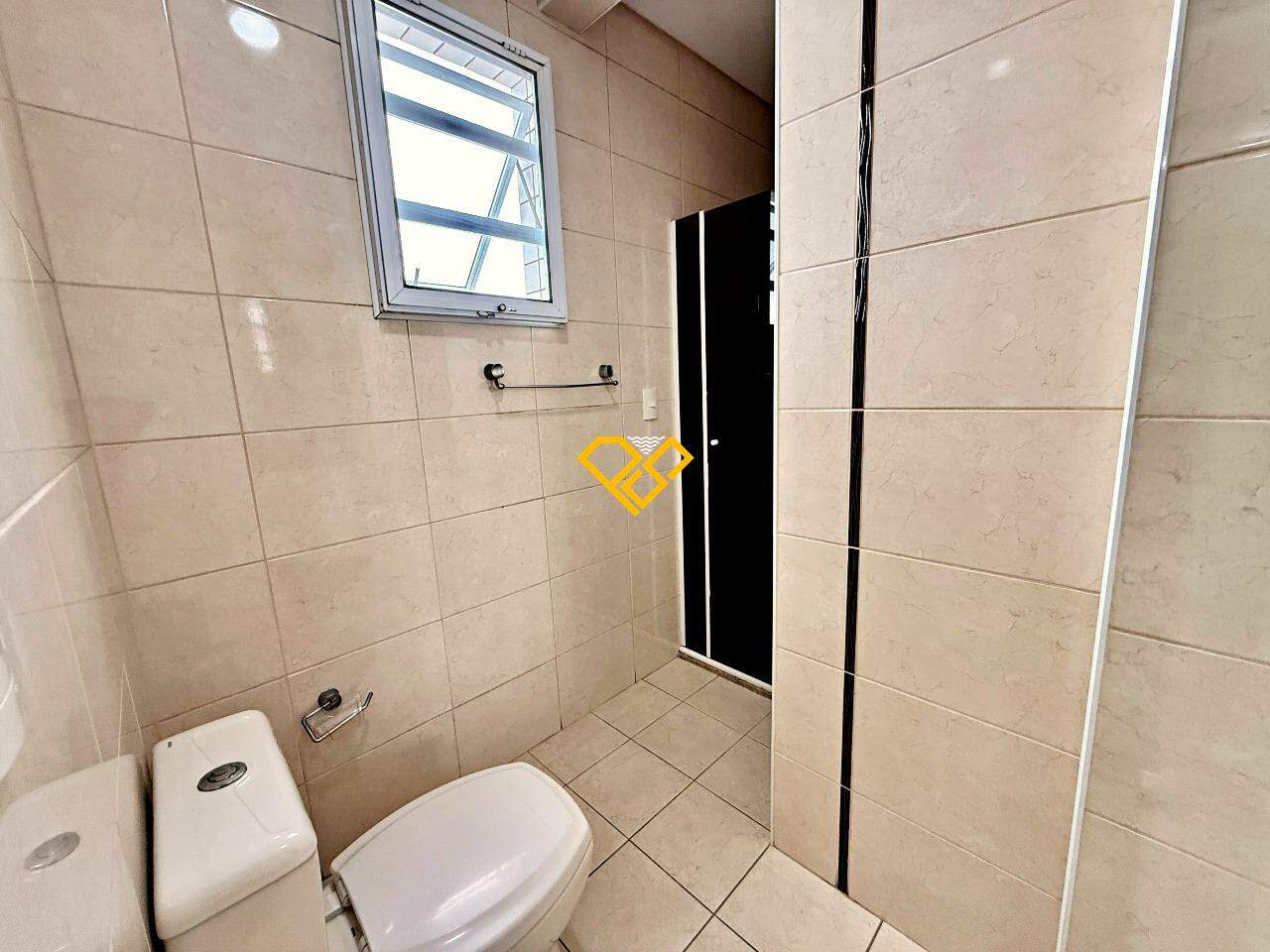 Cobertura à venda no Ponta da Praia: Wc suíte  1