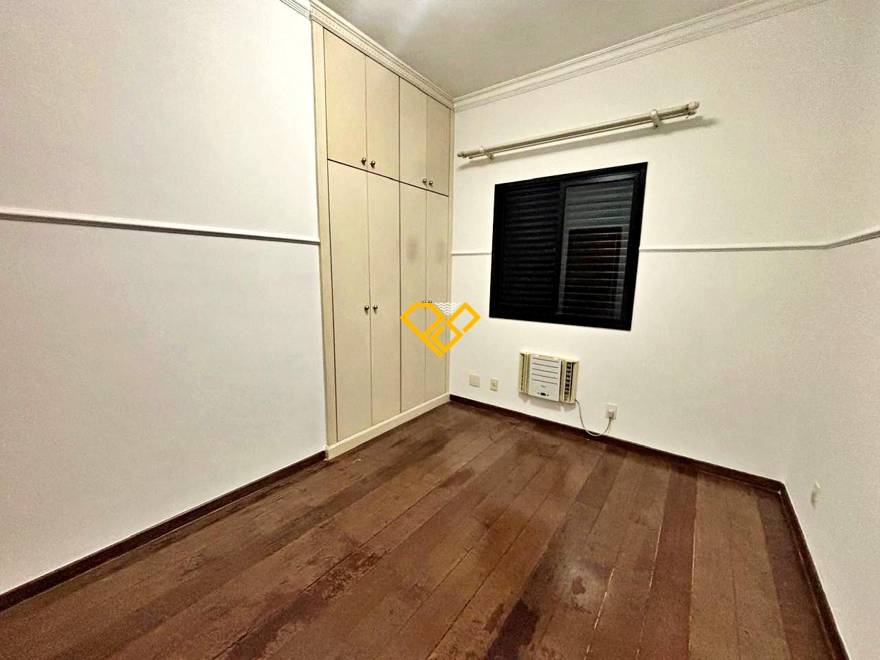 Apartamento à venda no Embaré: Dormitório 3