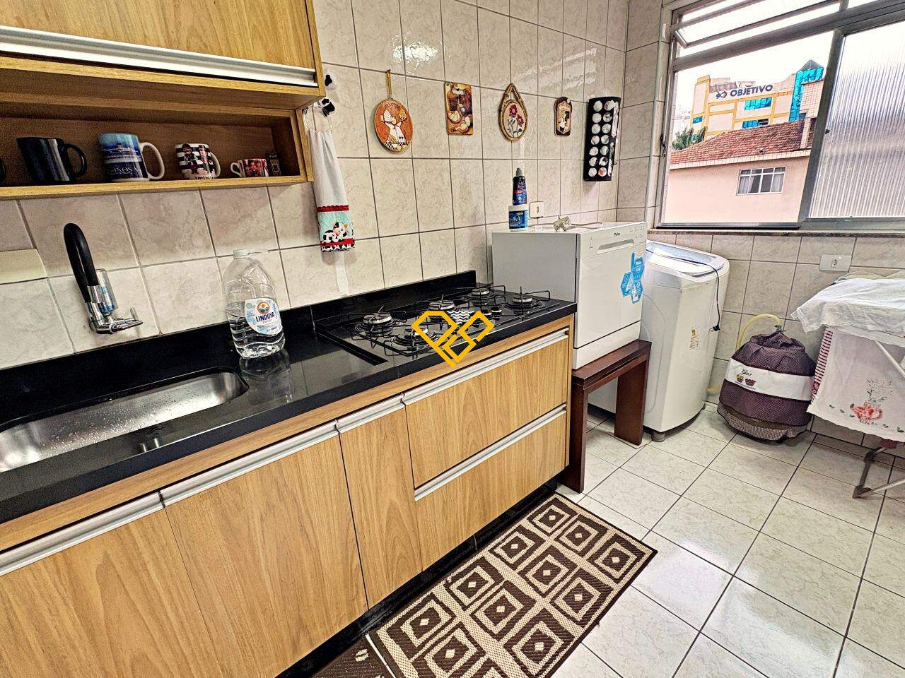 Apartamento à venda no Ponta da Praia: Cozinha