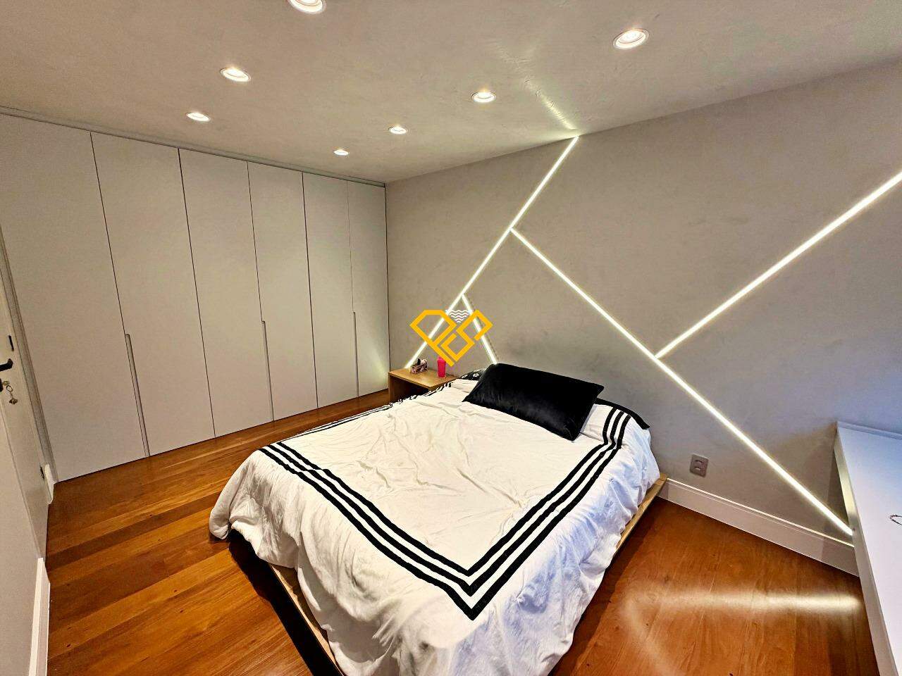 Apartamento à venda no Gonzaga: Suíte americana 3