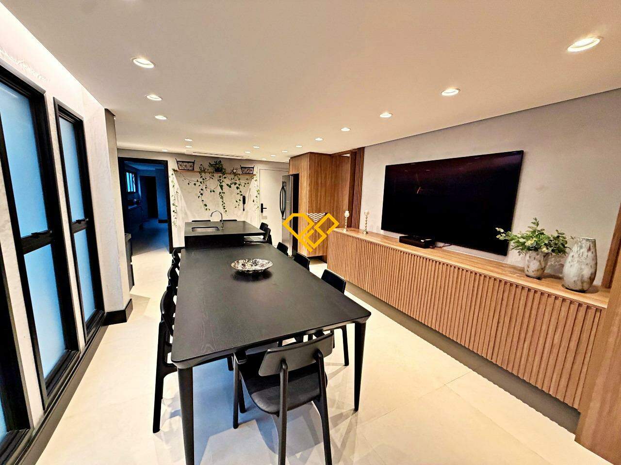 Apartamento à venda no Gonzaga: Sala de jantar
