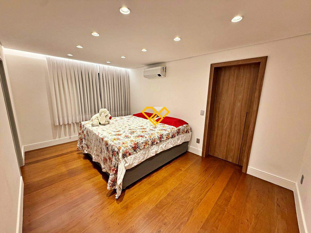 Apartamento à venda no Gonzaga: Suíte 4