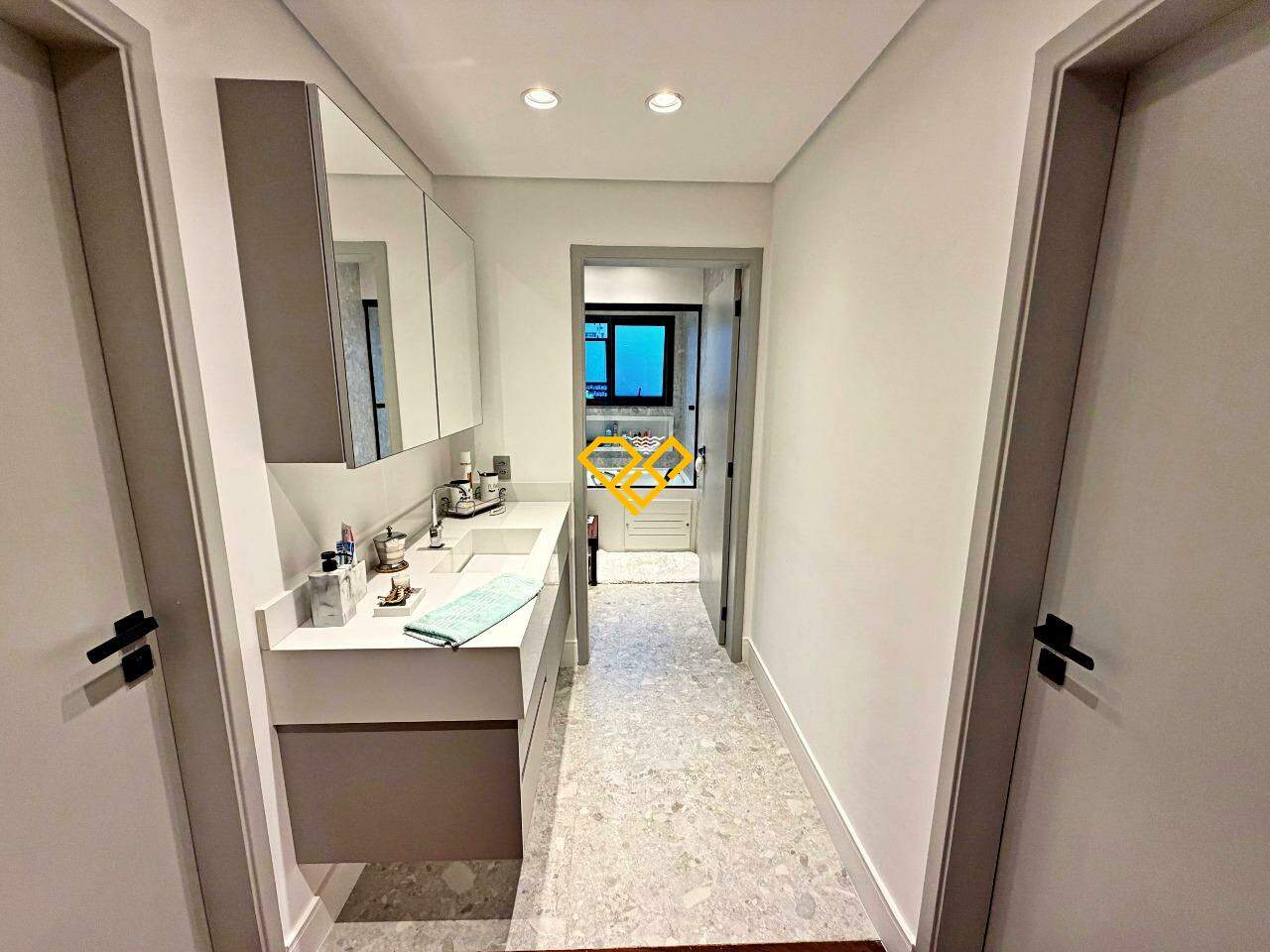 Apartamento à venda no Gonzaga: W suíte 2 e 3
