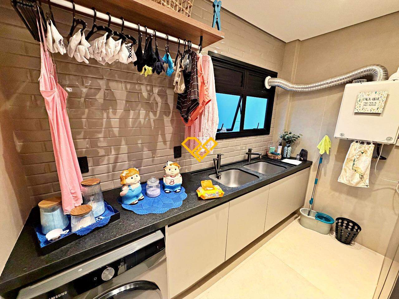 Apartamento à venda no Gonzaga: Área de serviço