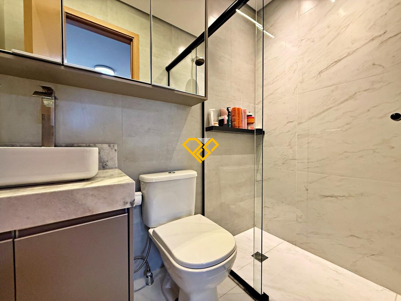 Apartamento à venda no Ponta da Praia: Wc suíte