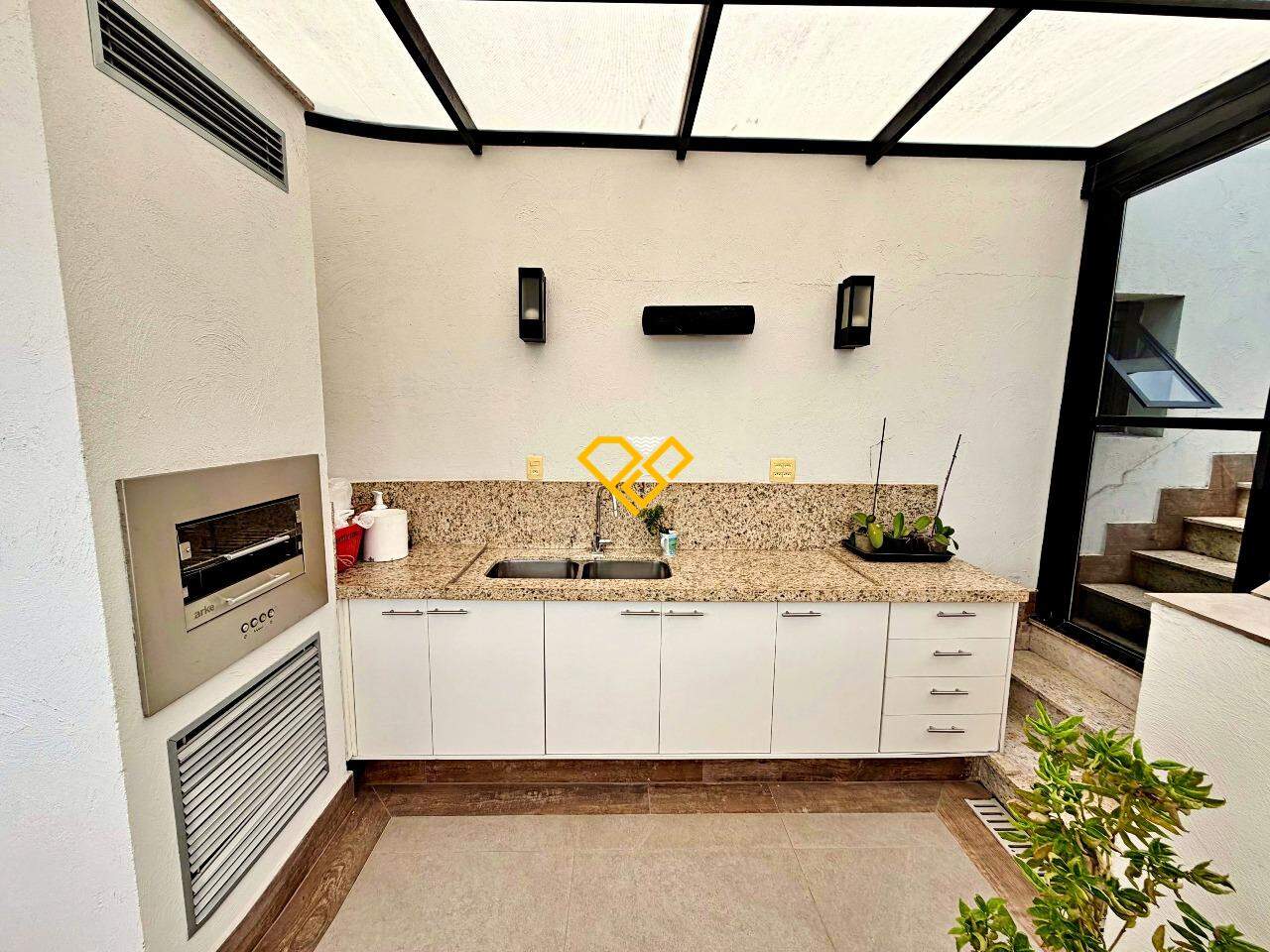 Cobertura à venda no Ponta da Praia: Área gourmet