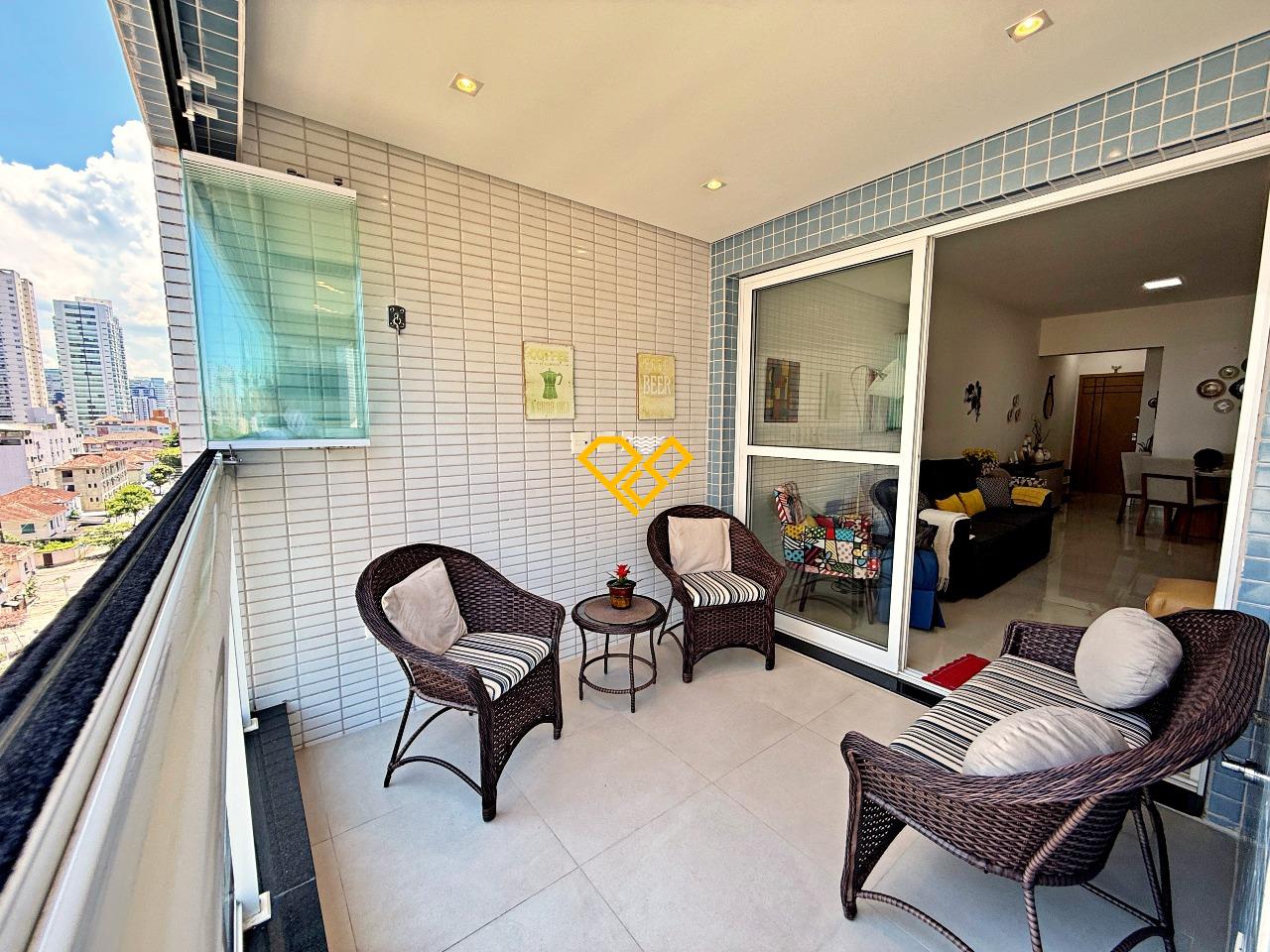 Apartamento à venda no Embaré: Varanda