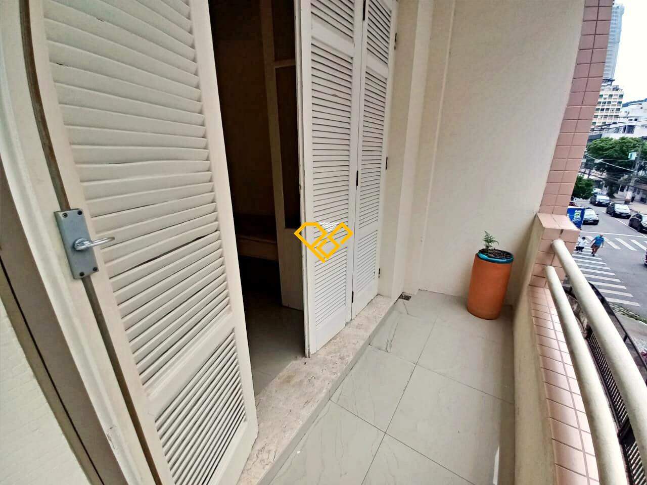 Apartamento à venda no Pompéia: Varanda